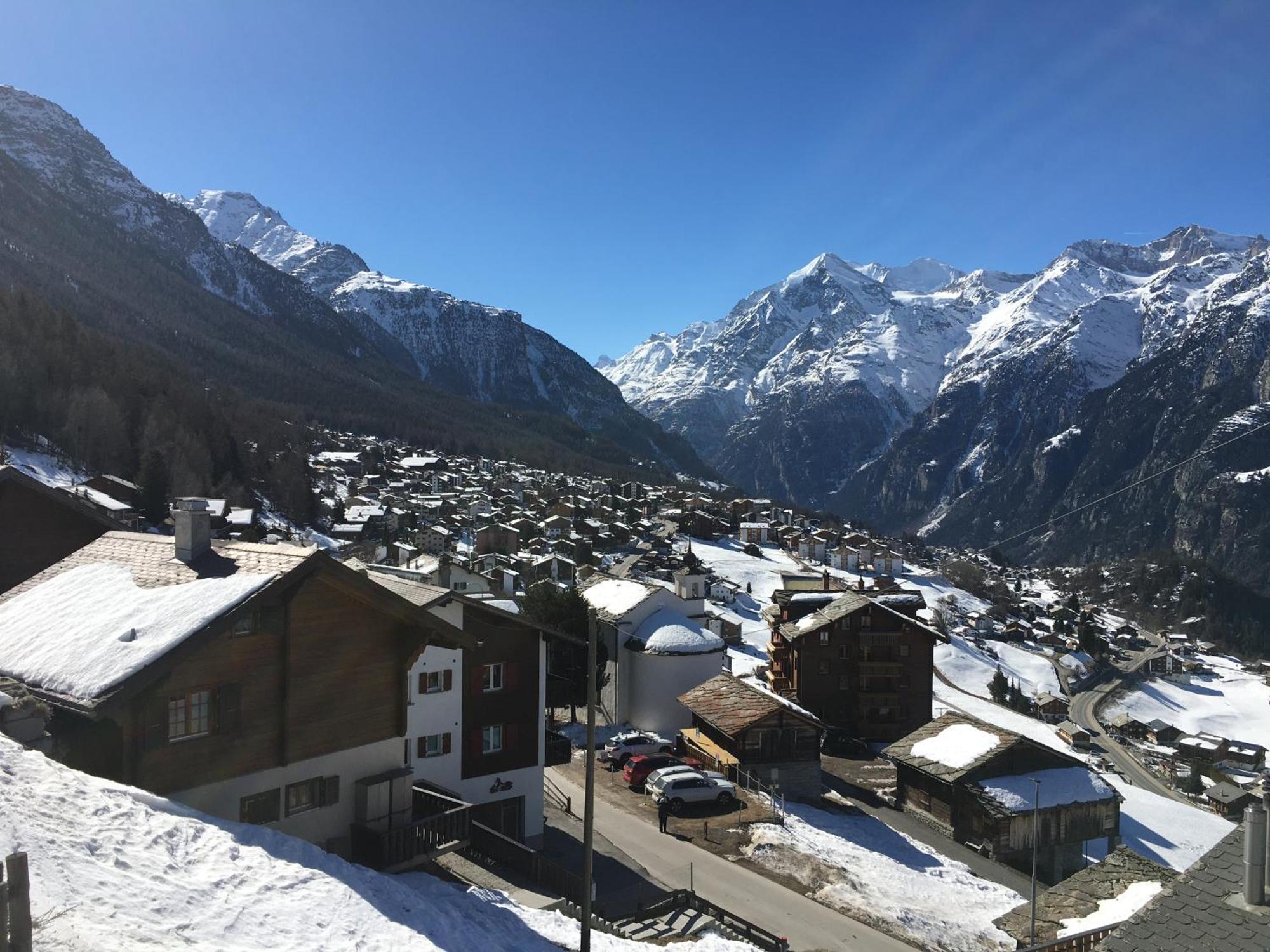 Haus Dorfblick Daire Grächen Dış mekan fotoğraf